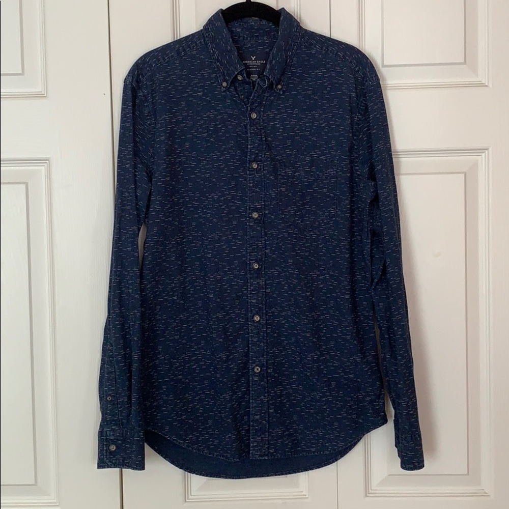 American Eagle Men’s Size Small Button Down